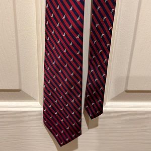 Nautica Tie | Red patterned | Like new condition